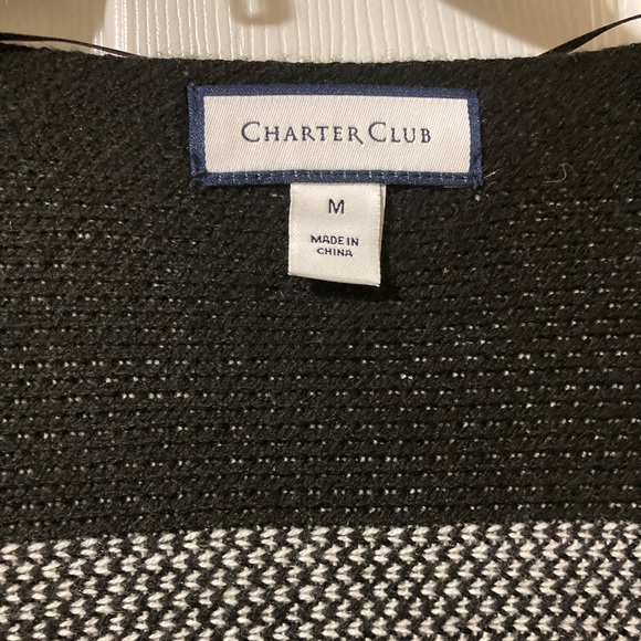 Cute multi-color sweater - Picture 6 of 8